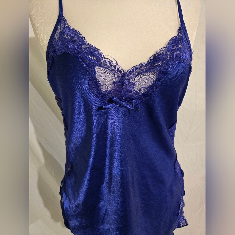 Shirley of Hollywood Lace Slip Tie Sides - Picture 4 of 10